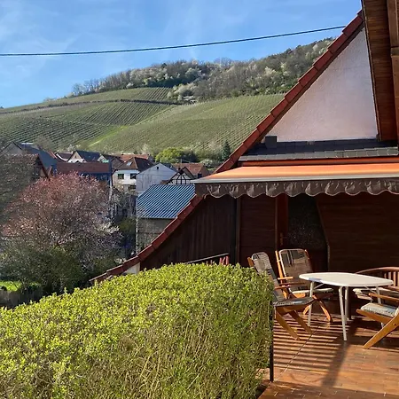 Ferienhaus Im Schönen Winzerdorf Mit Sonnenterrasse Und Wintergarten *