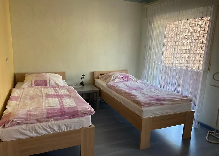 Im Schoenen Winzerdorf Mit Sonnenterrasse Und Wintergarten * Kirschroth